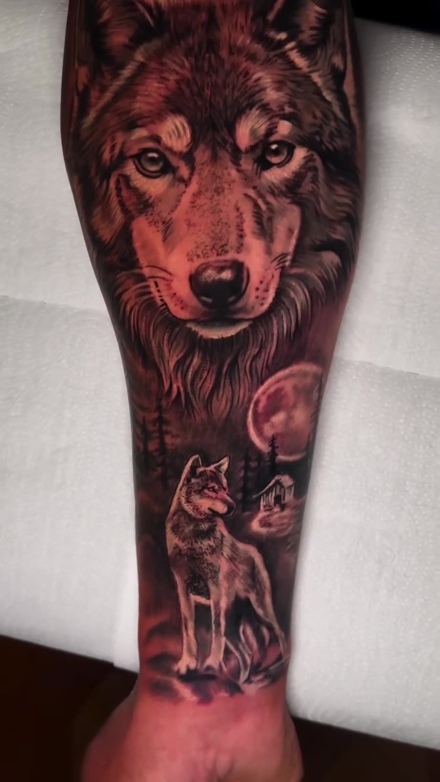 Tatuagem — Lobo realista por Fabão Tatuador